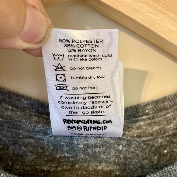 Gray RIPNDIP short sleeve tee shirt with pocket. Size M - Picture 6 of 9